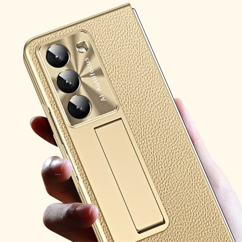 AxyzCase Charm kryt s tvrzeným sklem na Samsung Galaxy Z Fold6 5G zlatý